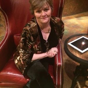 Meet your Posher, Machelle